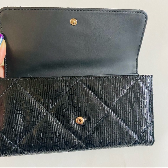 New women’s black Guess wallet - Picture 2 of 6